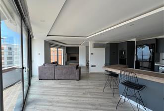 Satılık 2+1  lüx penthouse. Girne merkez