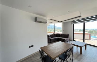 2+1 luxury penthouse for rent. Kyrenia city center