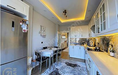 CENTURY21 DÖŞEMEALTI YEŞİLBAYIR EMSALSİZ 6+2 TRİPLEX VİLLA