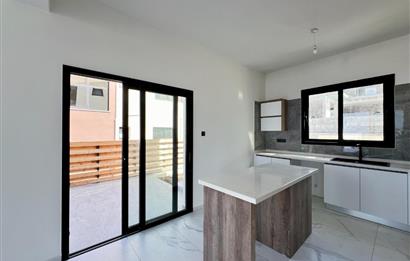 Satılık yeni lux 3+1 villa, Çatalköy, Girne