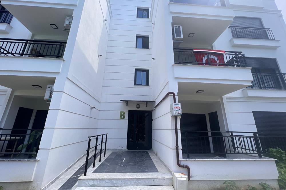 Gaziemir Ulka Beyaz Sitesi Satılık 2+1 Daire