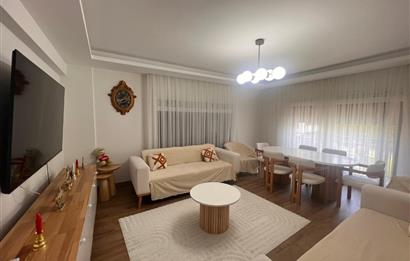 Gaziemir Ulka Beyaz Sitesi Satılık 2+1 Daire