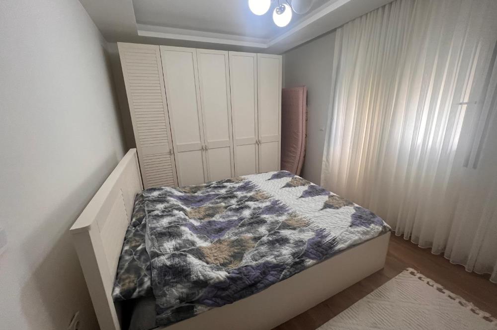 Gaziemir Ulka Beyaz Sitesi Satılık 2+1 Daire