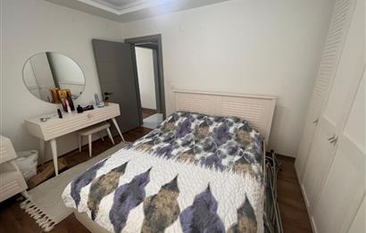 Gaziemir Ulka Beyaz Sitesi Satılık 2+1 Daire