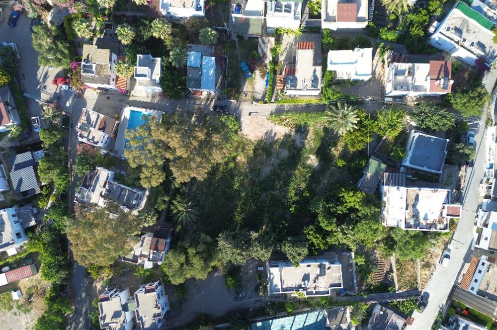 Bodrum Türkbükü Sahilde Satılık TURİZM İMARLI Arsa