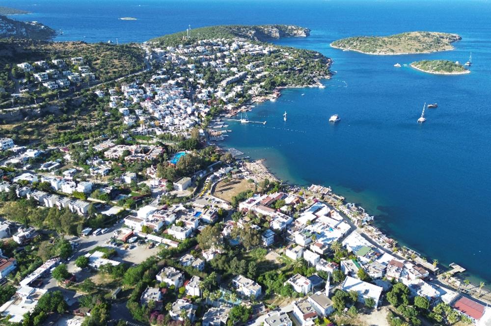 Bodrum Türkbükü Sahilde Satılık TURİZM İMARLI Arsa