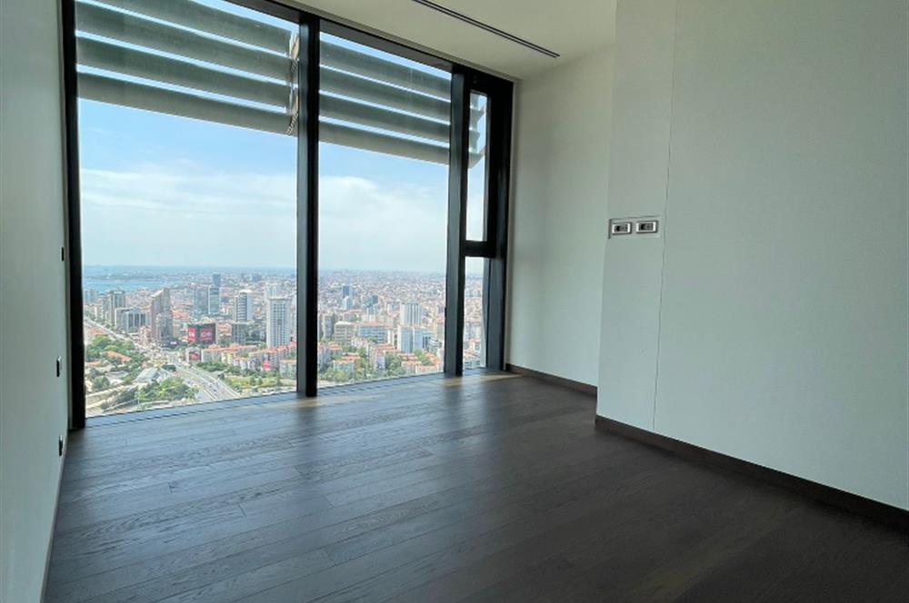 FROM CENTURY 21 STAR 228 M2 FLAT IN ÇİFTÇİ TOWER OF ISTANBUL