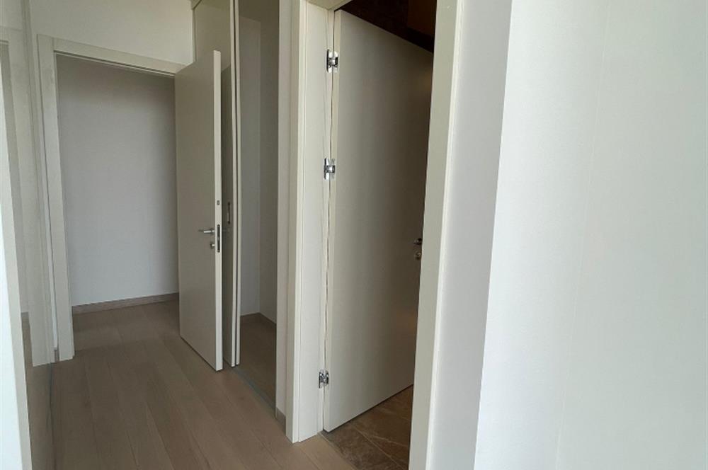 CENTURY21 STARDAN ÇİFTÇİ TOWERDA 357 M2 DAİRE