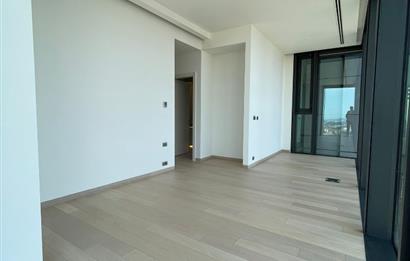 FROM CENTURY 21 STAR 357 M2 FLAT IN ÇİFTÇİ TOWER