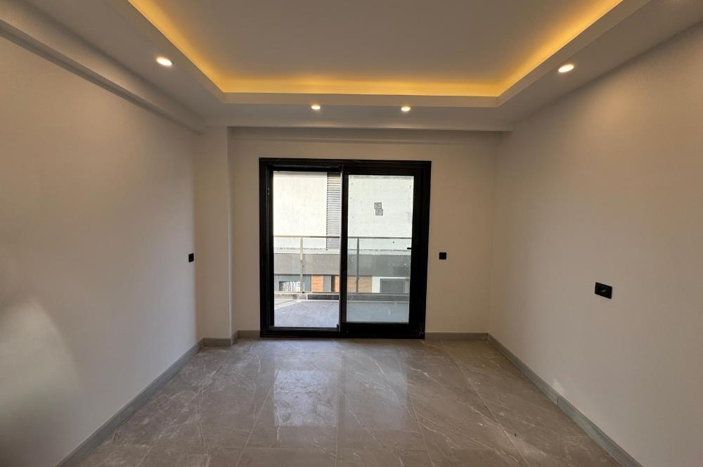 Seyrek Villakent Eges Life Sitesi'nde Satılık 5+2 Villa