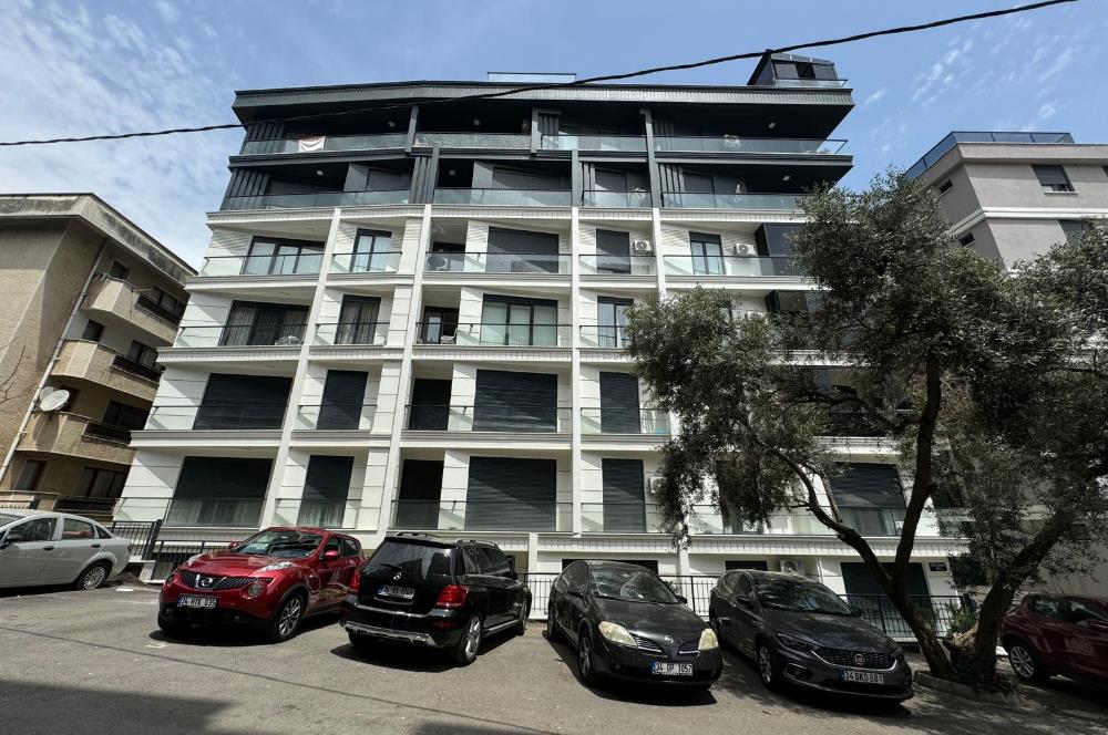 Pendik Batı Mah. Tepe Marin'de 2+1 Satılık Lüks Daire