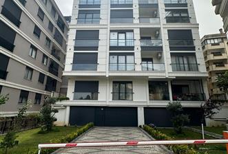 Pendik Batı Mah. Tepe Marin'de 2+1 Satılık Lüks Daire