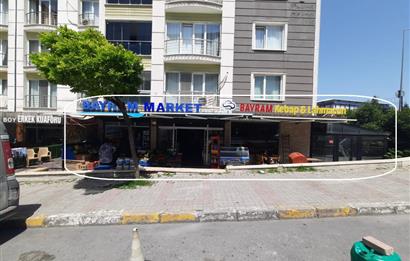 Harika Lokasiyon, İçerisi Malzeme ile Dolu Restoran ve Bakkal.