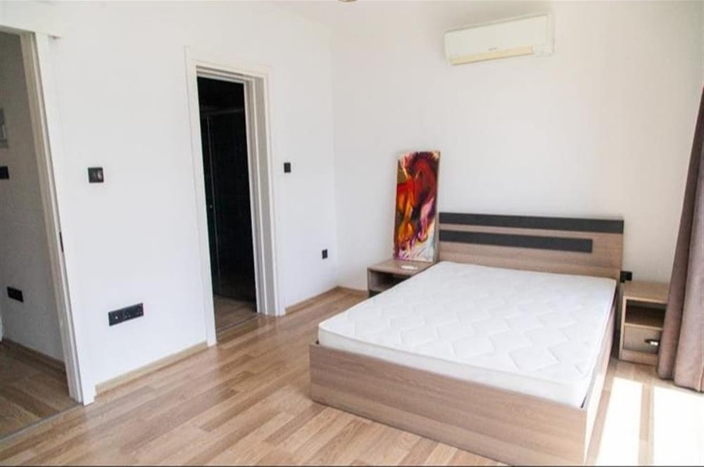 Girne, Zeytinlik'te satılık 3+1 Tripleks villa