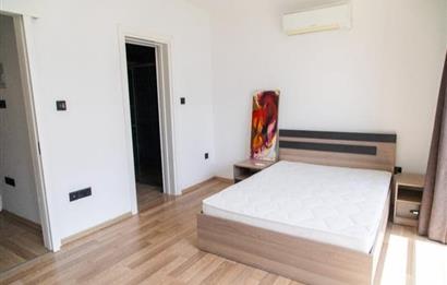 Girne, Zeytinlik'te satılık 3+1 Tripleks villa