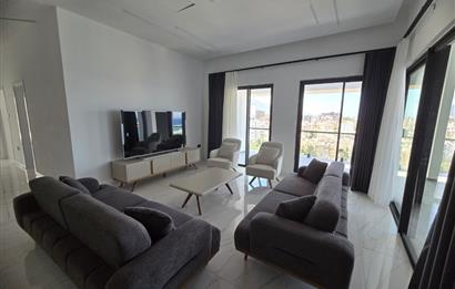 3+1 Apartment for Rent in Kyrenia's Prestigious Complex