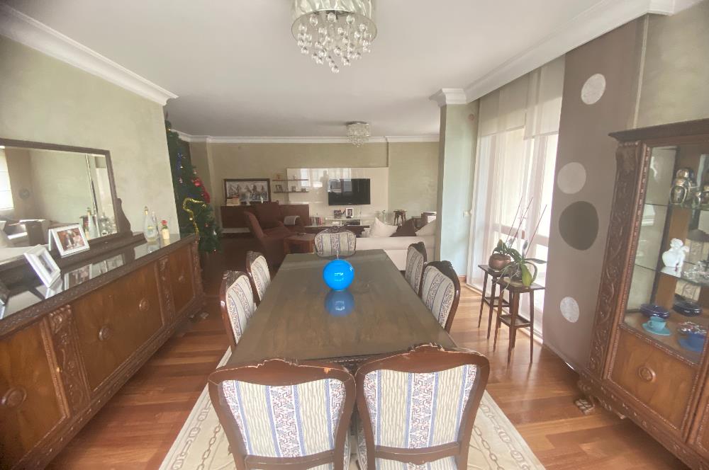 Acıbadem Tibaş park Sitesi'nde 3 + 1 satılık daire