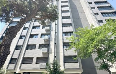 KADIKÖY, SUADİYE MAH. BAĞDAT CAD. YAKIN SATILIK 3 + 1 DAİRE