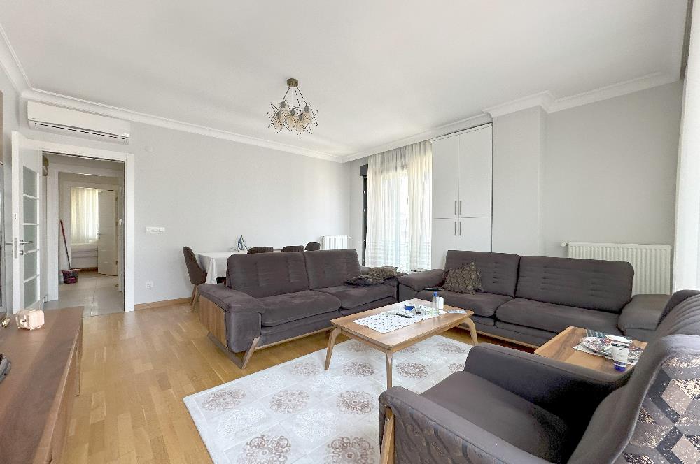 KADIKÖY, SUADİYE MAH. BAĞDAT CAD. YAKIN SATILIK 3 + 1 DAİRE