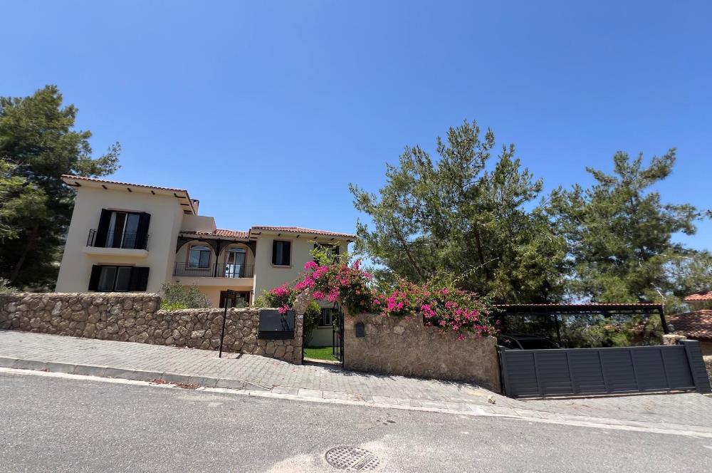 Satılık muhteşem müstakil 5+2 villa, Girne Bellapais