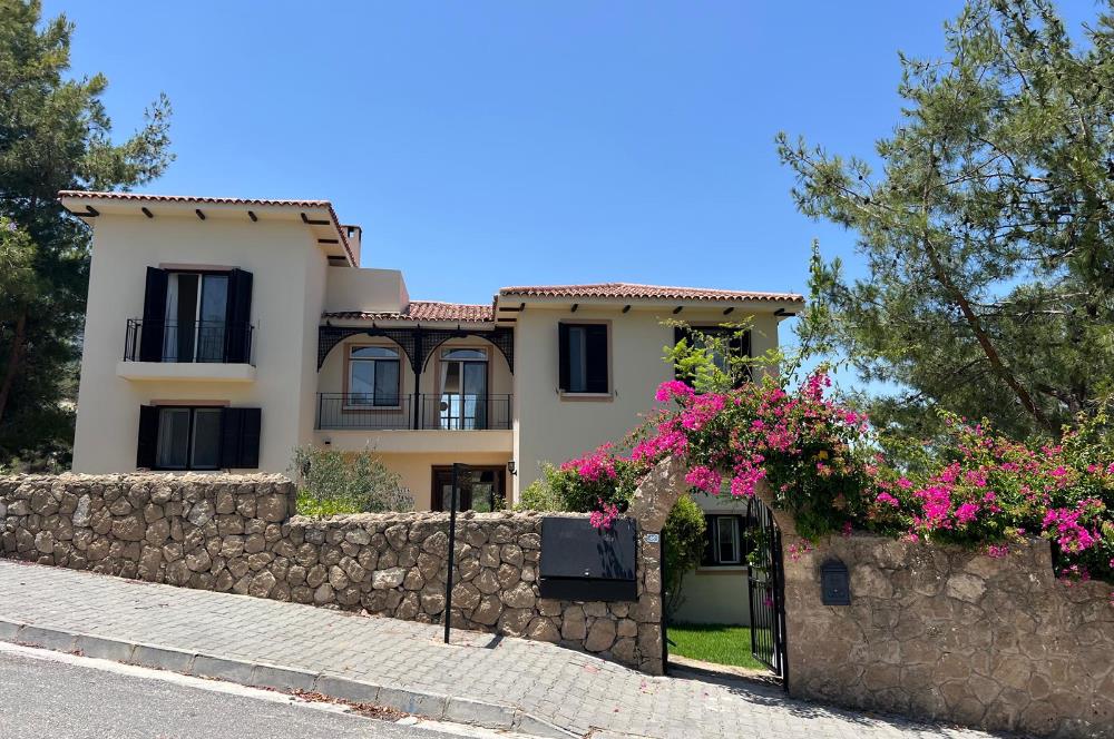 Amazing detached 5+2 villa for sale in Bellapais, Kyrenia 