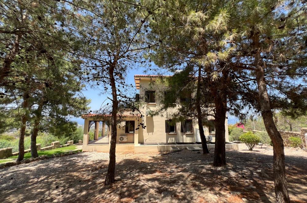 Amazing detached 5+2 villa for sale in Bellapais, Kyrenia 