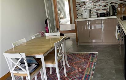 HASTANE VE METROYA YAKIN ARA KAT LÜKS 4+1 165 M2 DAİRE