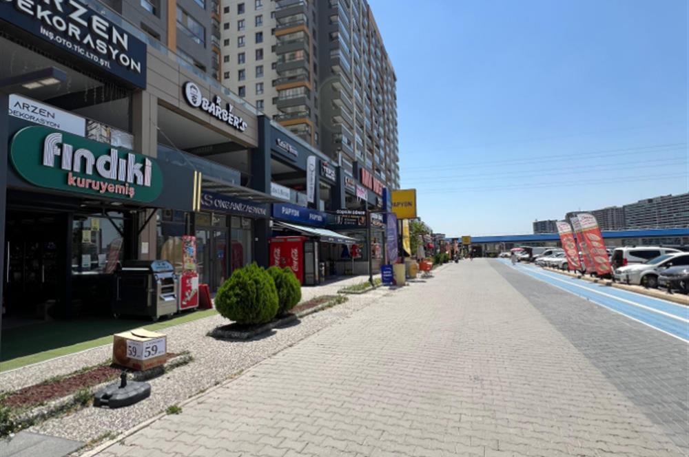 CENTURY21 VİZYONDAN İSTANBUL YOLU METRO ÇIKIŞINDA DEVREN KİRALIK DÜKKAN 