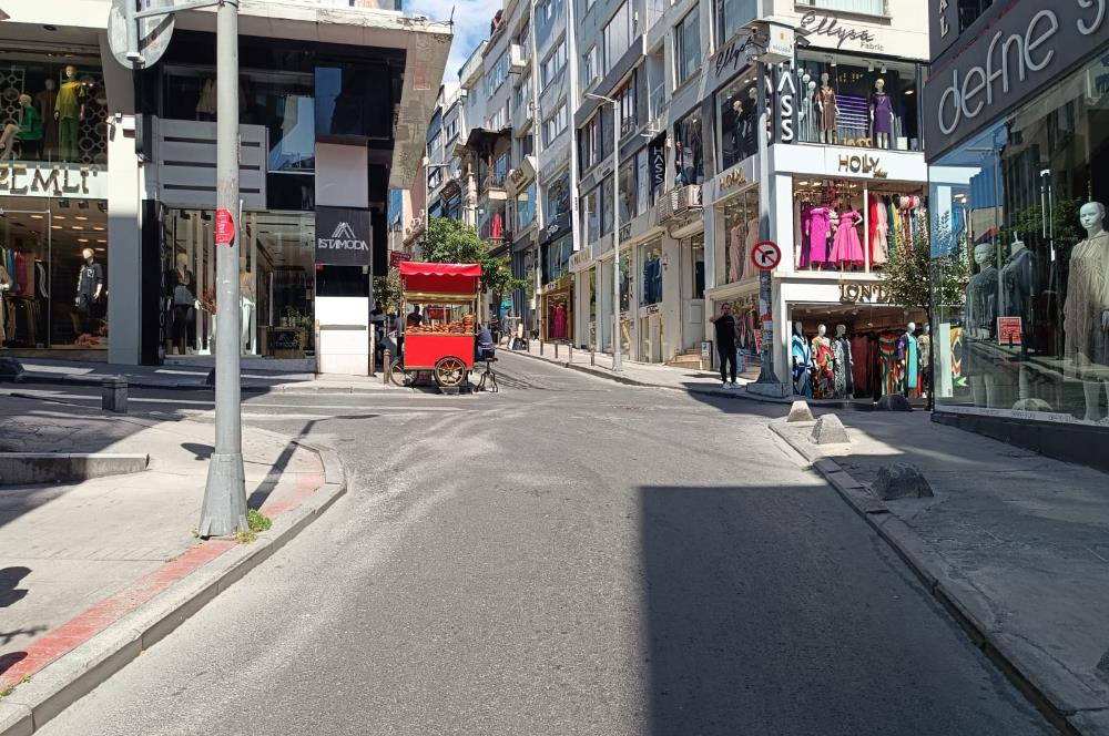 c21 Efkan Baştürk'ten Şişli Kodoman Sokakta Kiralık Dükkan