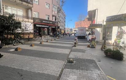 MALTEPE MERKEZDE GENİŞ KULLANIMLI FERAH DAİRE