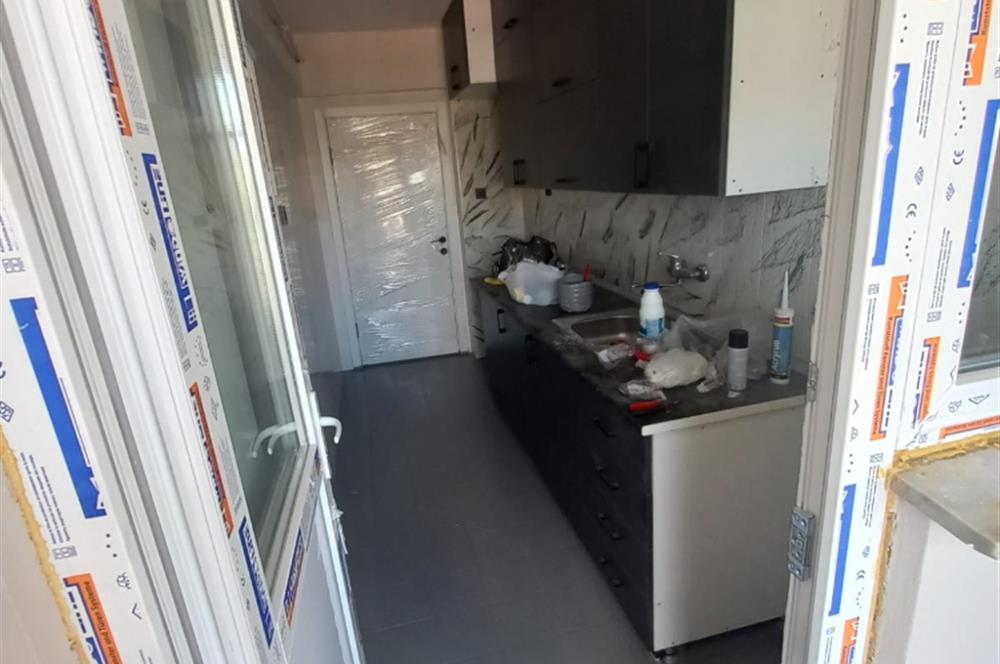 KOŞUYOLU BARBOROSTA İÇİ SIFIRLANMIŞ ÜST KAT GENİŞ 2+1