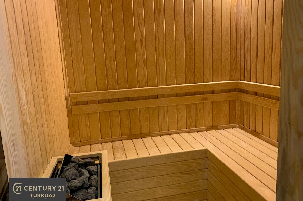 4 Yatak Odası, 5 Wc/Banyo, Salon 6& Mutfak, Hamam & Sauna, Çamaşır Odası, Şömine, Yerden Isıtmama, Banyo Seramik, Hilton Lavabolar, Vitrifiyeler, Bataryalar, Aç/Kapa, asma Klozetler, Islak Zeminler Seramik, Daire Dış Doğramaları Alüminyum, Isı Konfor Cam, Pvc veya Lake Ahşap İç Kapılar, Portmanto, Mermer Merdivenler, Odalar-Salon Laminat Parke veya Seramik, Modüler Sistem Mutfak Texgahı, Mutfak Ankastre Inox, Ocak, Fırın, Davlumbaz,  İç Mekanlarda Su Bazlı Saten Boya, Elektrik Tesisatı, Prizler, Merkezi Klima Alt Yapısı,  Villa Girişleri Çelik Dış Kapı...  DIŞ MEKANLAR :  Özel Yüzme Havuzu, Kapalı Otopark Alanı, Otomatik Otopark ve Bahçe Giriş Kapıları, Otomatik Panjur Sistemi, Zengin Bahçeler, Otomatik Bahçe Sulama Sistemi, Merkezi Uydu Sistemi, Su Deposu, Hidrofor Sistemi, 24 Saat Çalışır Gece Görüşlü Kamera Sistemi...  İNŞAAT TEKNOLOJİSİ : Betonarme Taşıyıcı Sistemin Beton Sınıfı C20-C35, Yapı Taşıyıcı Sistem olarak Betonarme Karkas, Su & Isı Yalıtımı, Yapı Denetim Kontrolü,  Villa Dış Cepheler İzolasyonu Sıva, Bims.. 