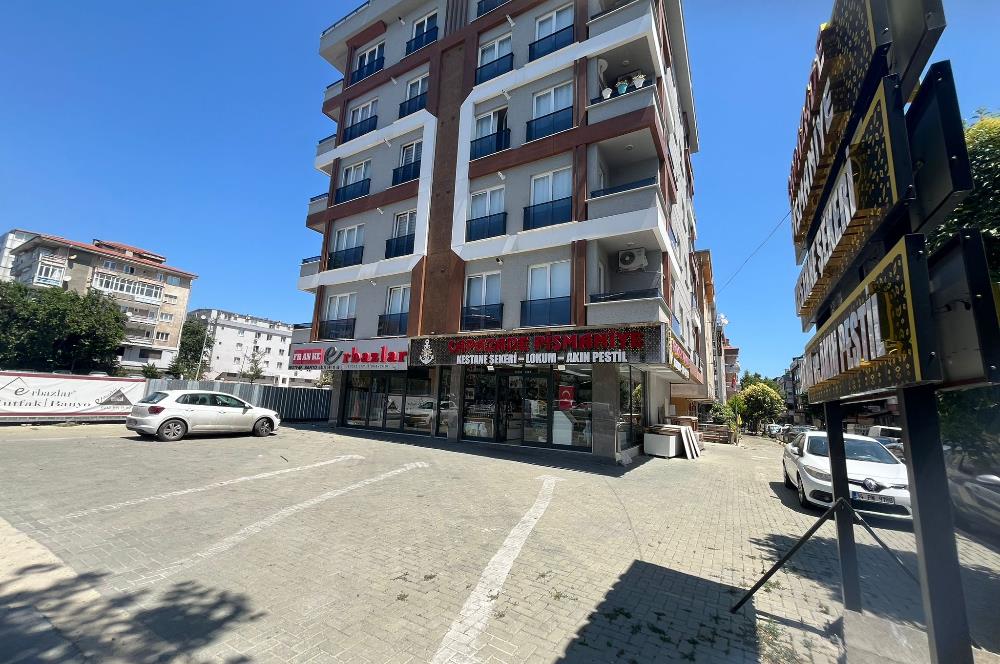 E5 Müthiş Konum 120m2 Satılık Dükkan