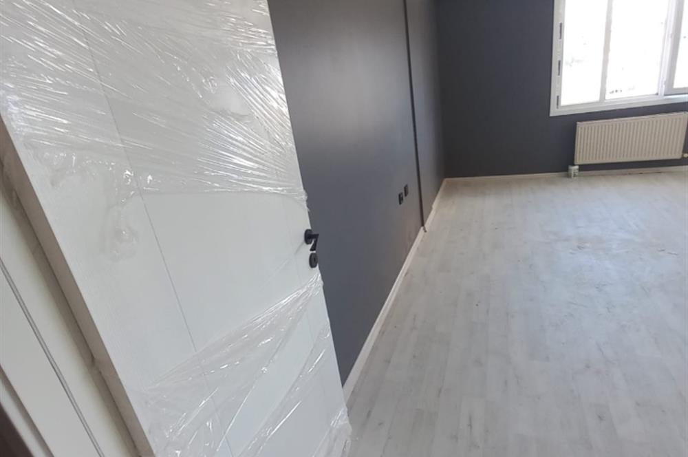 KOŞUYOLU BARBOROSTA İÇİ SIFIRLANMIŞ ÜST KAT GENİŞ 2+1