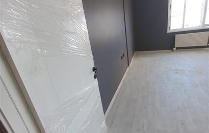KOŞUYOLU BARBOROSTA İÇİ SIFIRLANMIŞ ÜST KAT GENİŞ 2+1