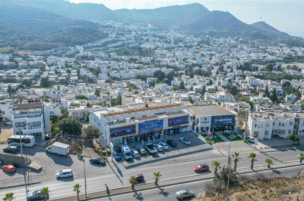 Bodrum Turgutreis Anayol Üzerinde Şehir Deniz Manzaralı Teraslı işyeri