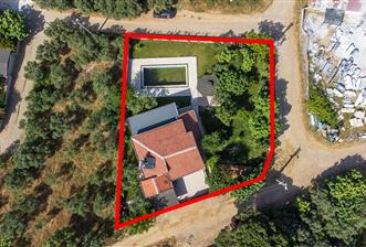 C21 Cius;Armutlu Karşıyaka Muhteşem Manzaralı Villa(Arsa 991m2)