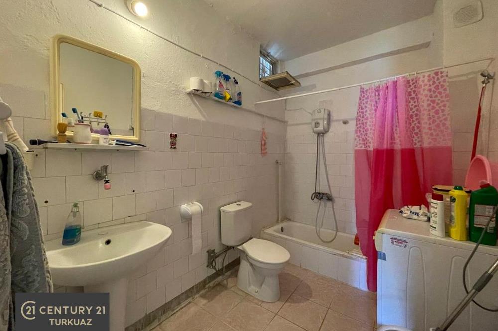 KUŞADASINDA DENİZE SIFIR SATILIK MUHTEŞEM 3+1 DAİRE