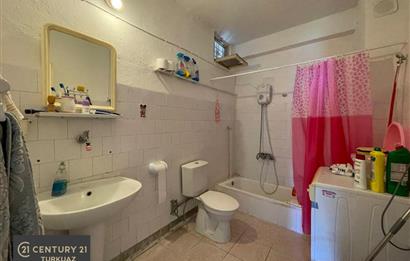 KUŞADASINDA DENİZE SIFIR SATILIK MUHTEŞEM 3+1 DAİRE