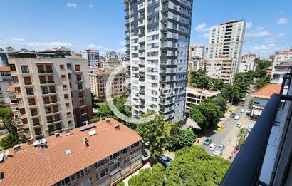 CADDEBOSTAN ÖMERPAŞADA  YILLIK BİNADA 3+1 135 m2 BOŞ DAİRE