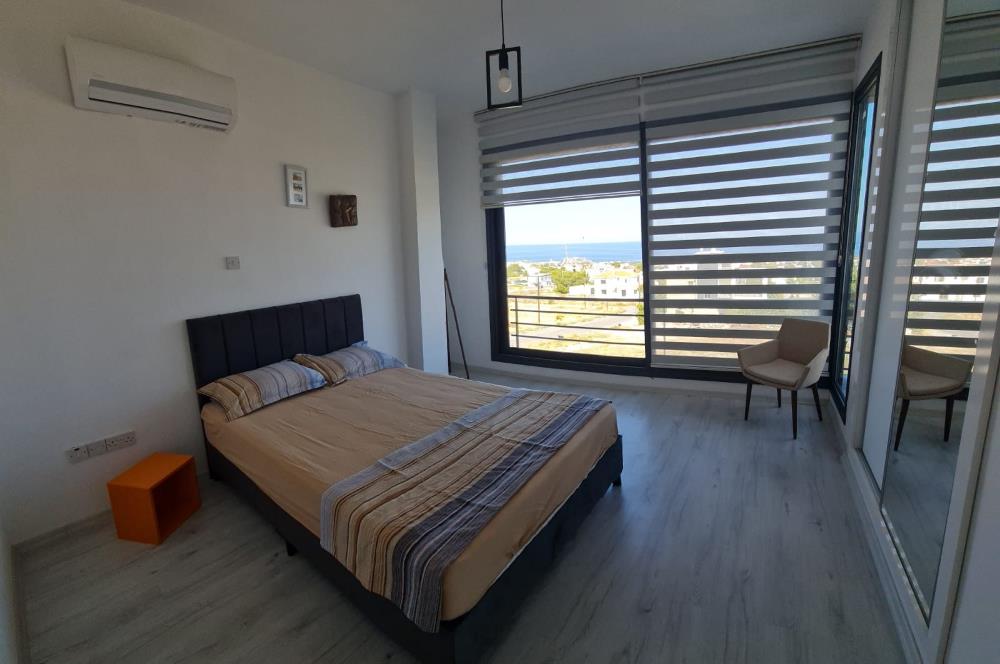 Girne çatalköyde günlük kiralık lüks 4+1 villa