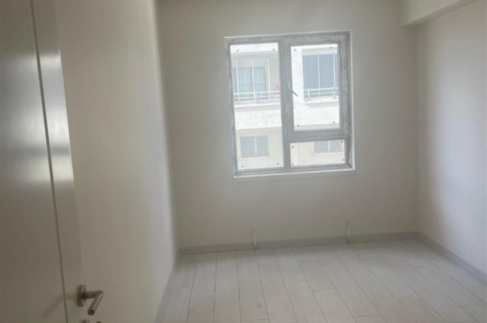 LÜKS VE GENİŞ 3+1 DAİRE (DOĞUKENT CADDESİNDE)