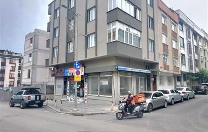 C 21 Molla Team'den Cevatpaşa'da Cadde Üzeri Kiralık Dükkan