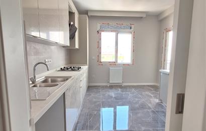 3+1 ERENKÖY SATILIK SIFIR 113 M² NET BALKONLU 2 BANYOLU GÜNEY