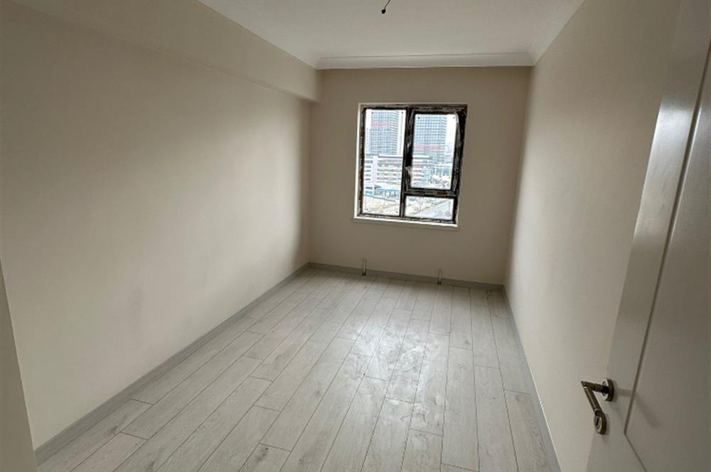 LÜKS VE GENİŞ 3+1 DAİRE (DOĞUKENT CADDESİNDE)