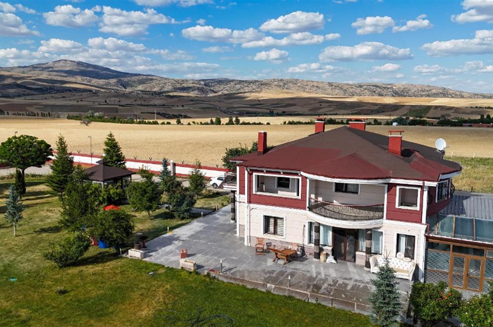 ELMADAĞ İLÇESİNDE 20.000 m2 BESİ ÇİFTLİĞİ