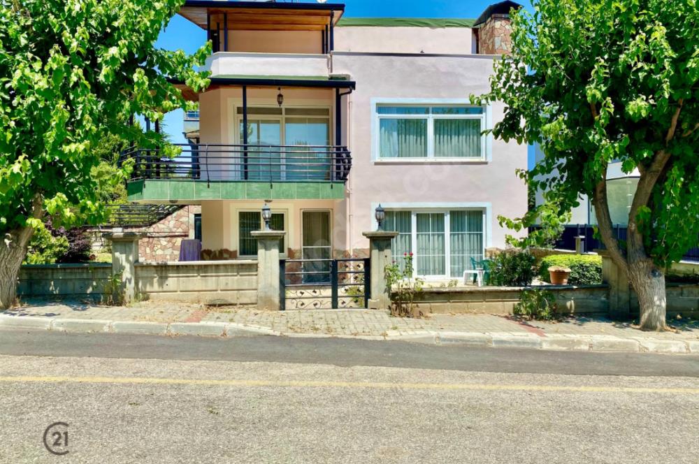 Gerzele'de Manzaralı Satılık Villa