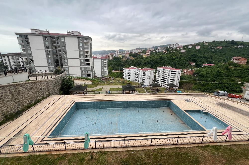 Kaşüstü Aquamarine sitesi havuz manzaralı daire