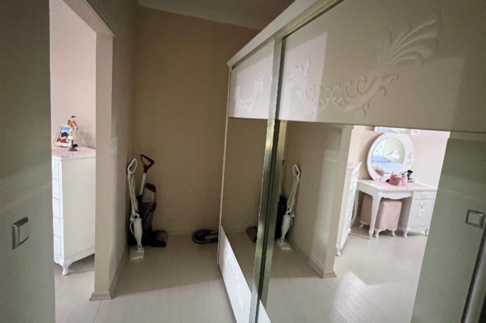 Kaşüstü Aquamarine sitesi havuz manzaralı daire