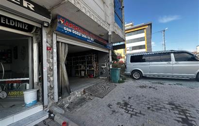 Akçaburgaz Satılık Giriş Kat Dükkan